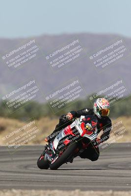 media/Oct-13-2025-Moto Forza (Mon) [[a66d839500]]/4-C Group/Session 3 (Turn 16)/